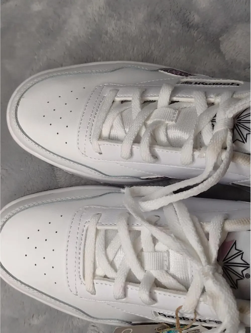 NWT Reebok Women's White/MemoryTech Tennis Sneakers Size 10